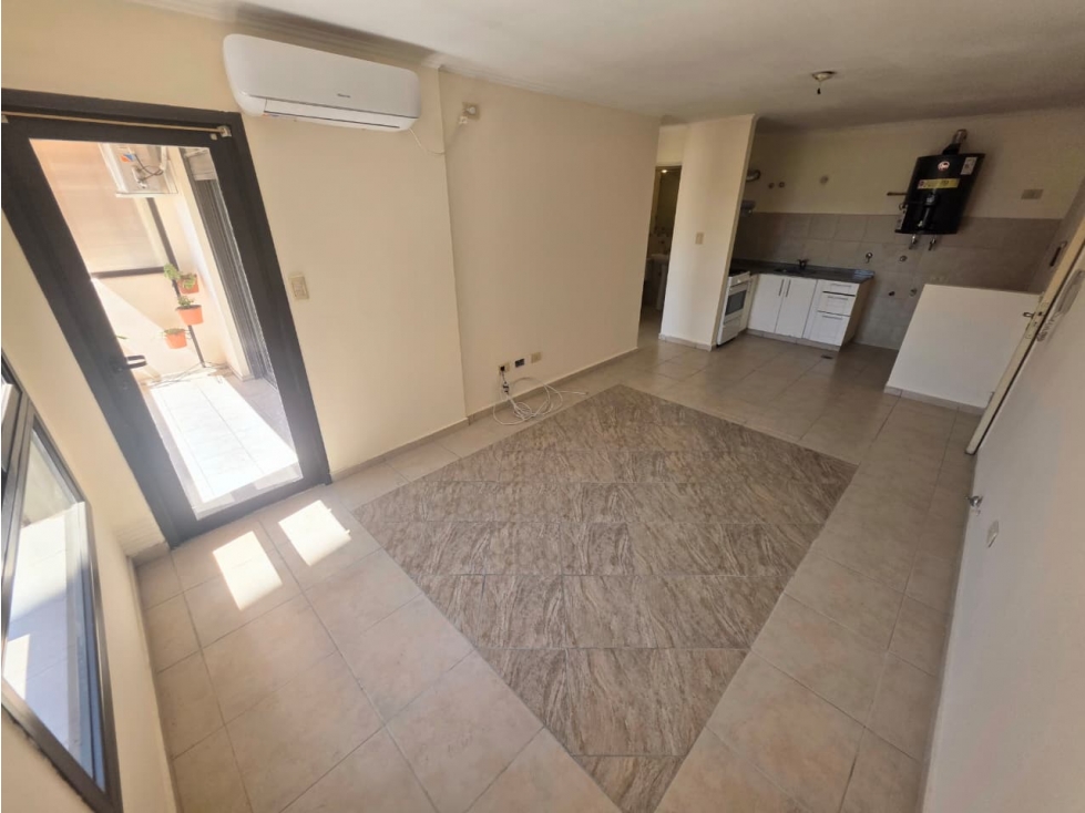 ALQUILER - 1 DORMITORIO + BALCON - EDIFICIO NAZARENO - NUEVA CORDOBA