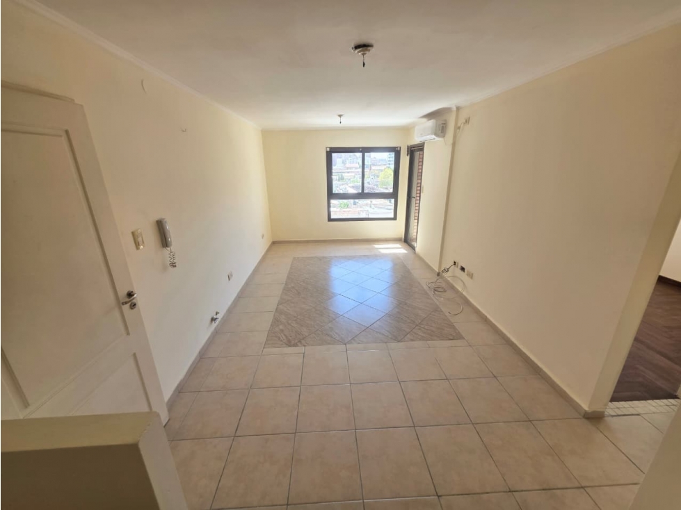 ALQUILER - 1 DORMITORIO + BALCON - EDIFICIO NAZARENO - NUEVA CORDOBA — foto 3