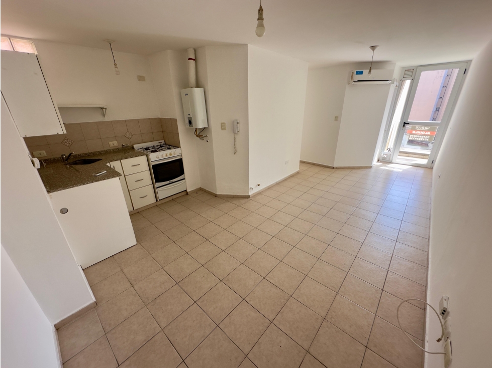 ALQUILER - 1 DORMITORIO - ZONA PLAZA ESPAÑA - BALCON