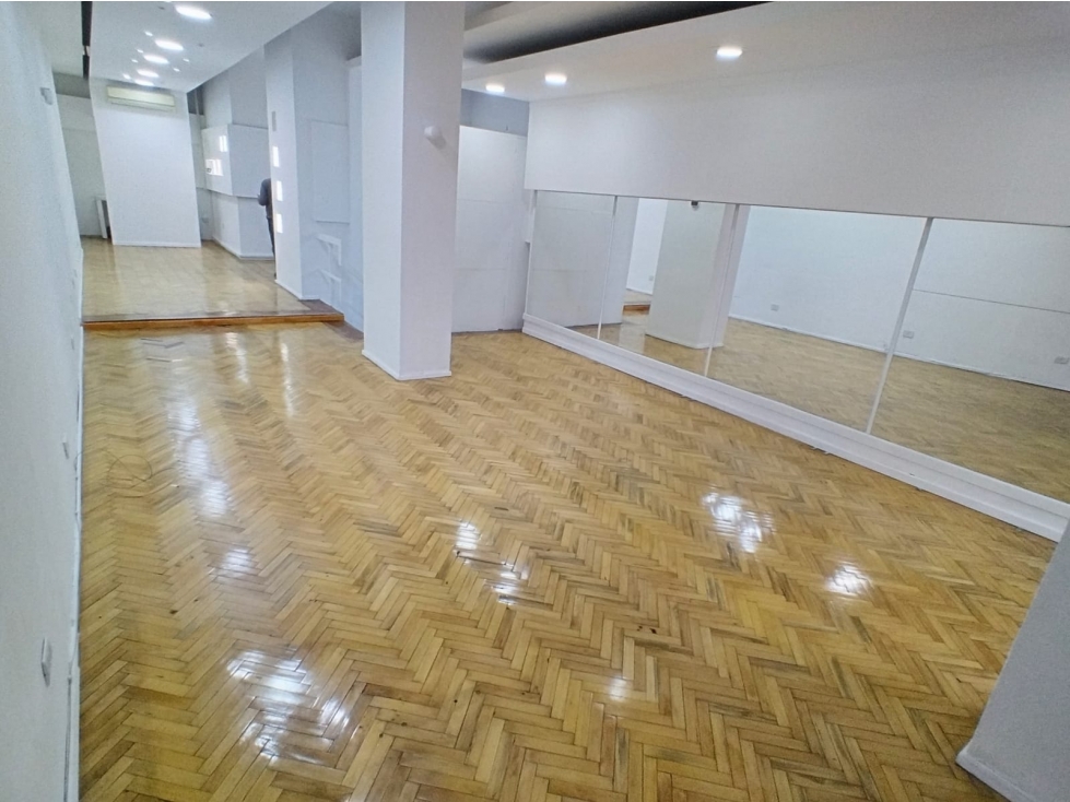 LOCAL COMERCIAL + SUBSUELO - FRENTE A PATIO OLMOS - OB. TREJO Nº 345 - 2