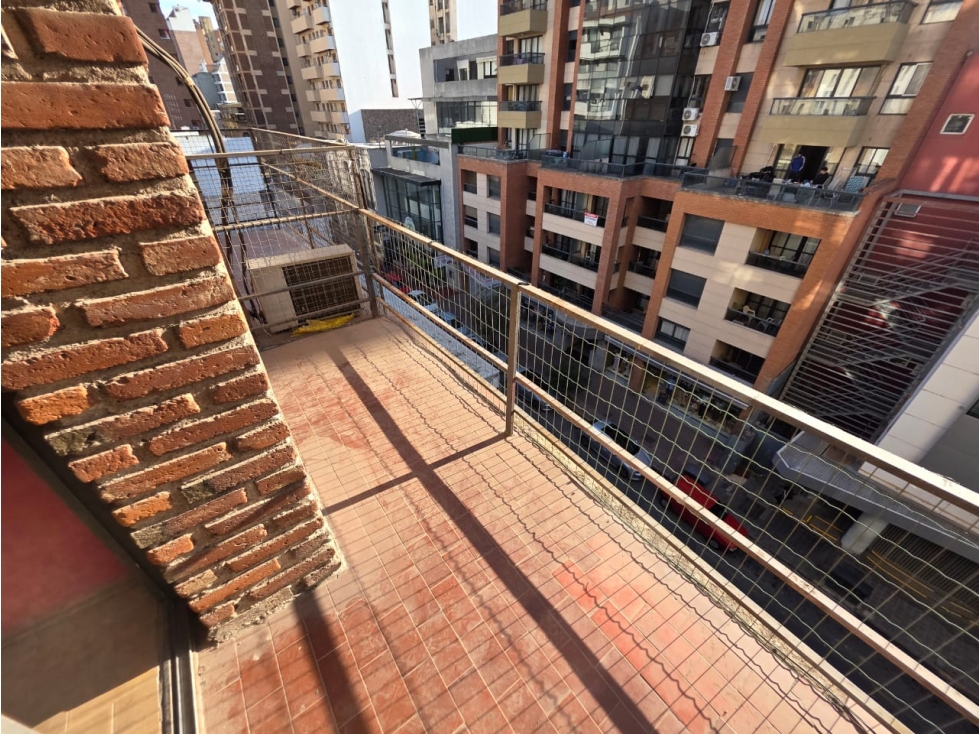 OPORTUNIDAD PARA INVERSIONISTAS - 2 DORM X USD 65.000 - B° CENTRO - 3