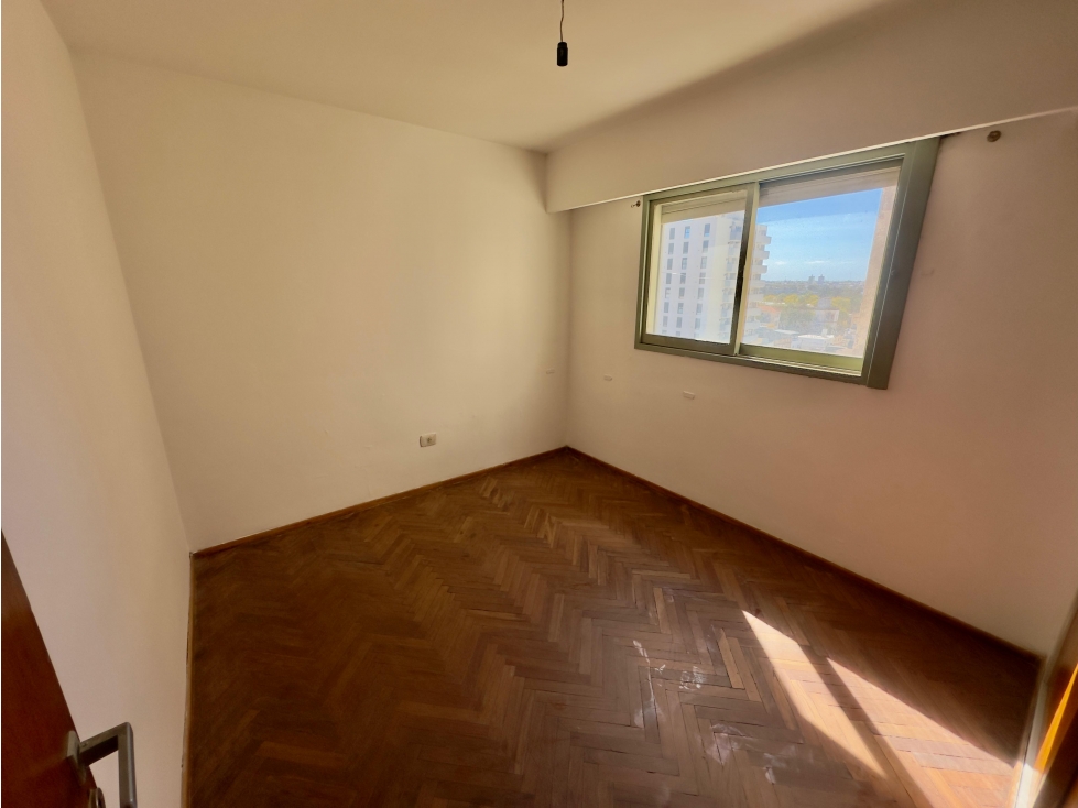 VENTA - 2 DORMITORIOS - PISO ALTO Y LUMINOSO - ALBERDI — foto 5