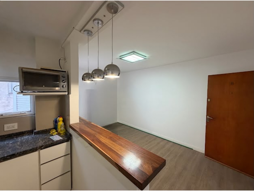 VENTA - 1 DORMITORIO - B° GUEMES - COMPLETAMENTE REMODELADO