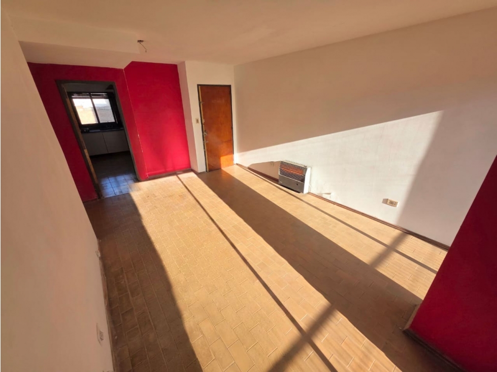 OPORTUNIDAD PARA INVERSIONISTAS - 2 DORM X USD 65.000 - B° CENTRO - 6