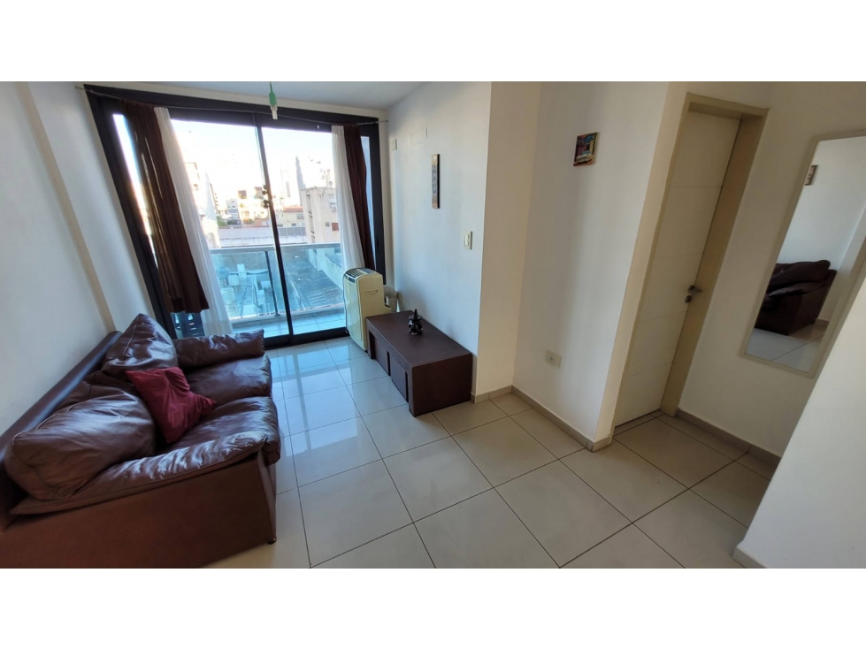 VENTA - 1 DORMITORIO - ALBERDI - BALCON - A MTS DE PLAZA COLON — foto 2