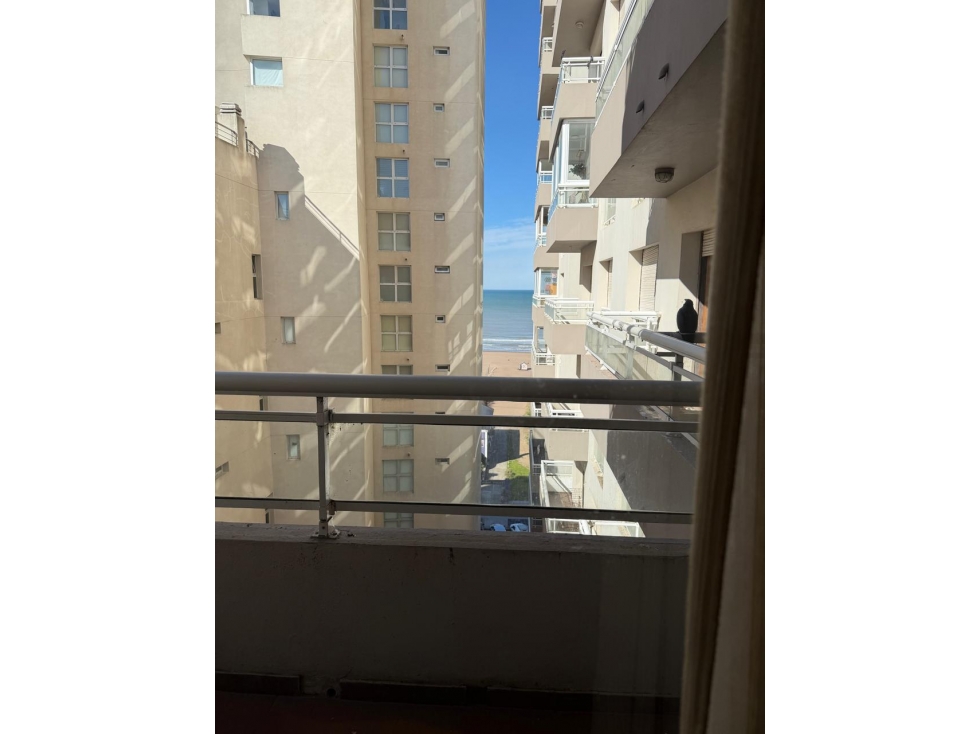 Alquiler 24 meses | Monoambiente amoblado con balcón y vista al mar - 1