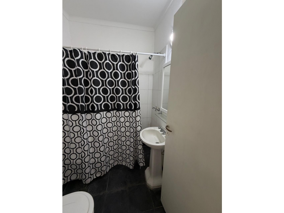 Departamento céntrico de 1 dormitorio Apto Crédito Bajas expensas - 6