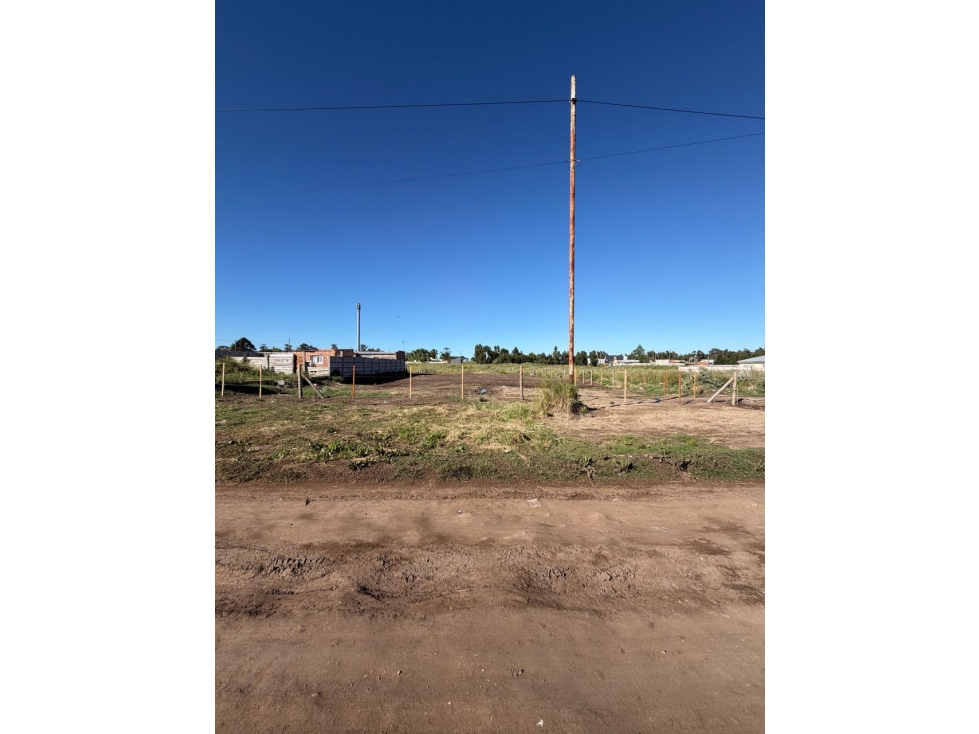 terrenos sobre calle 87 entre 52 y 54 - 3
