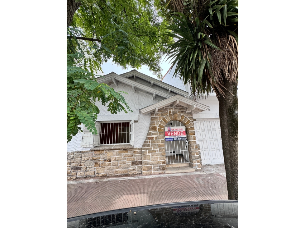 VENTA CHALET EN POMPEYA