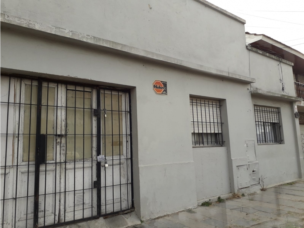 VENTA en block ,3 ph a reciclar LOTE 8,66 x 33 Mar del Plata