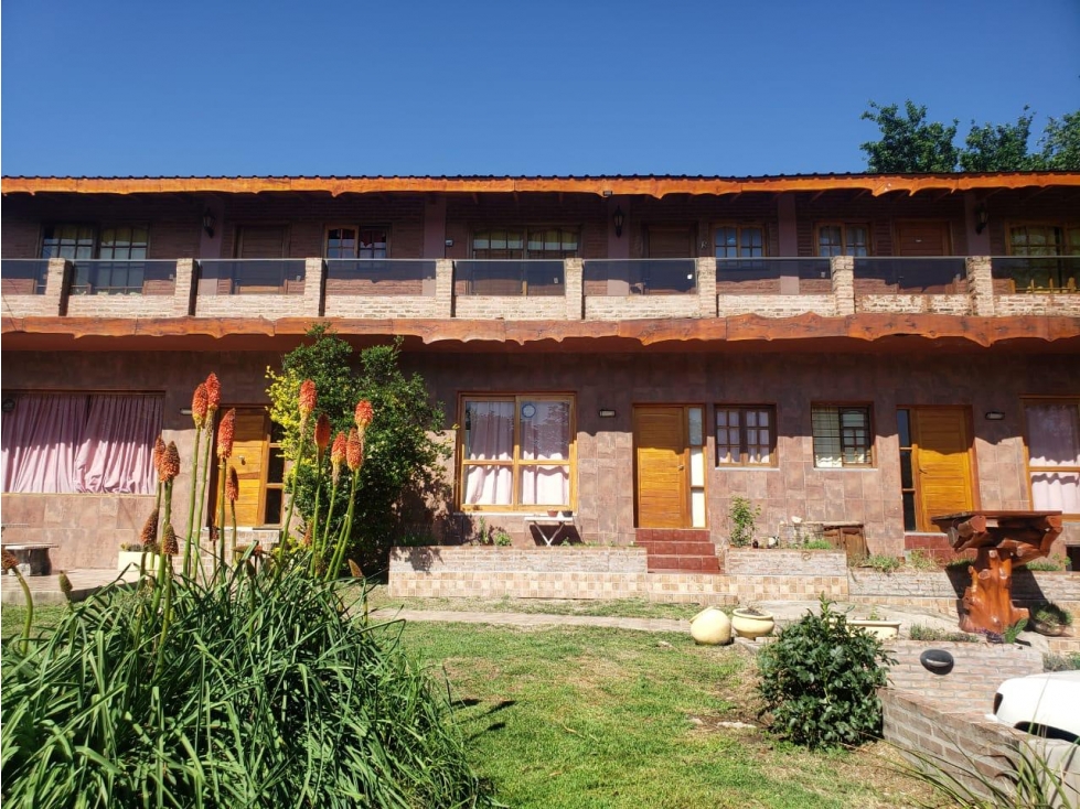 VENTA COMPLEJO CABAÑAS FRENTE AL RIO VILLA DEL LAGO CARLOS PAZ CORDOBA - 3