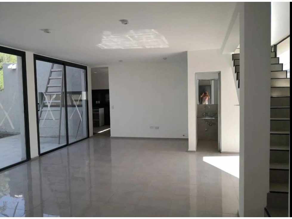VENTA CASA EN TEJAS 4 BARRIO CERRADO DOS DORMITORIOS ACCESO CORDOBA - 3