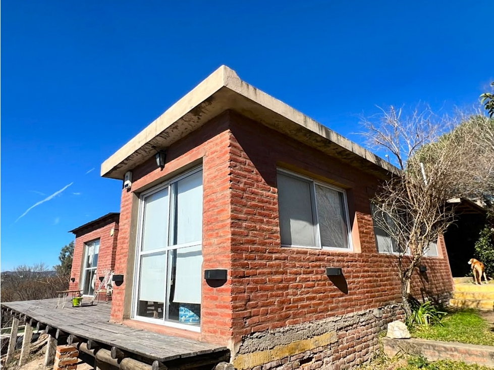 VENTA OPORTUNIDAD DE CASA EN CABALANGO 3 DORMITORIOS Y PISCINA - 1