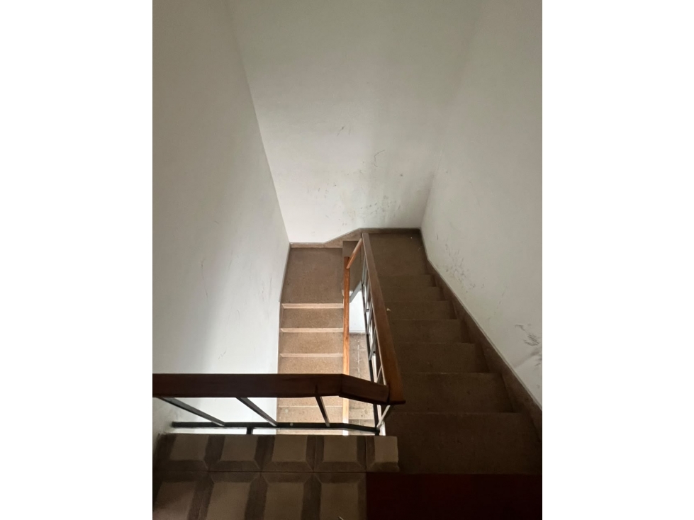 DEPARTAMENTO 3 AMBIENTES C/PATIO EN CORDOBA CAPITAL IDEAL RENTA - 3
