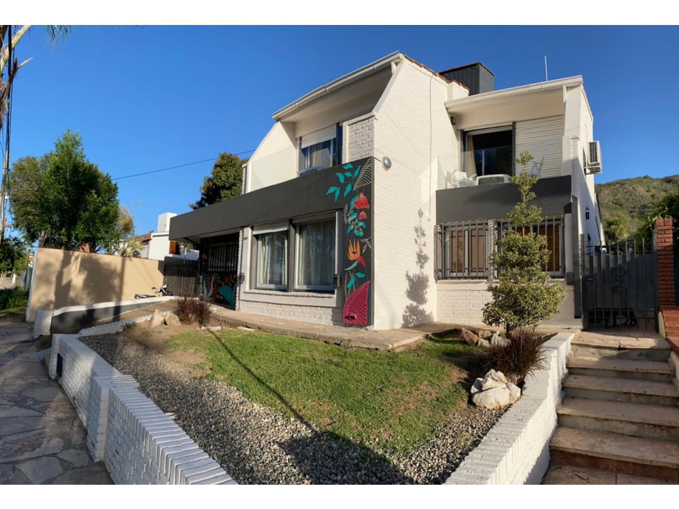 VENTA CASA V CARLOS PAZ 5 HAB PISCINA PARQUE B LA CUESTA — foto 2