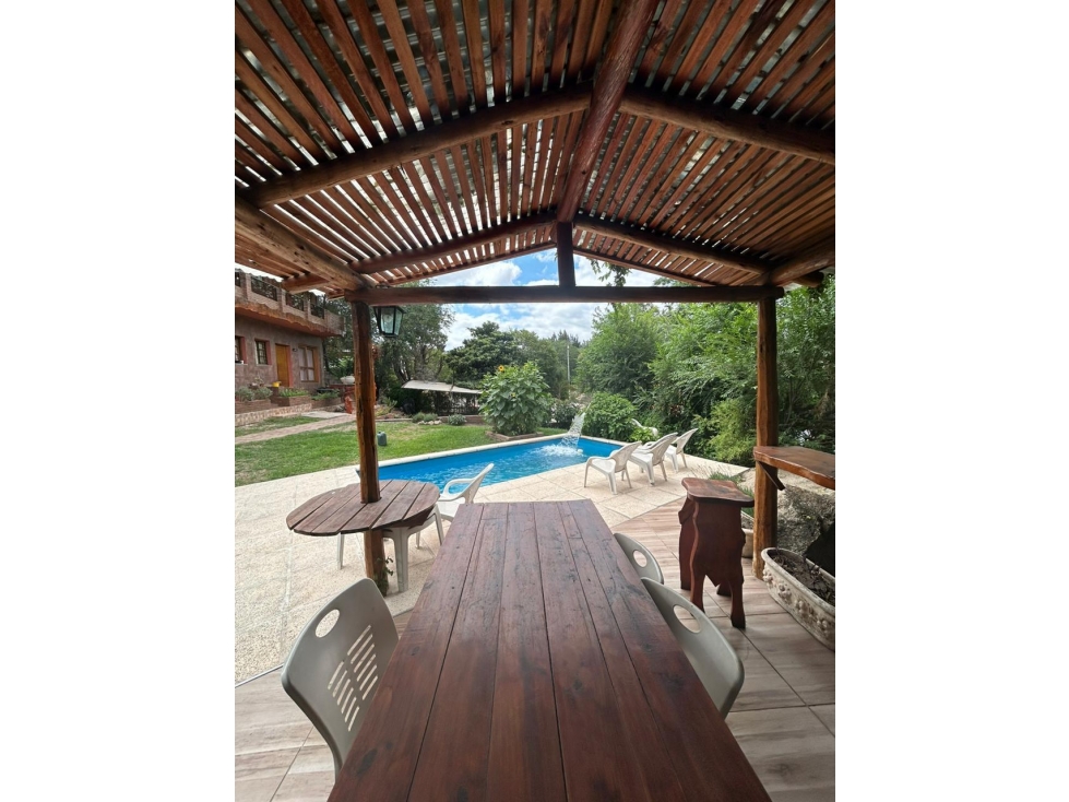 VENTA COMPLEJO CABAÑAS FRENTE AL RIO VILLA DEL LAGO CARLOS PAZ CORDOBA - 2