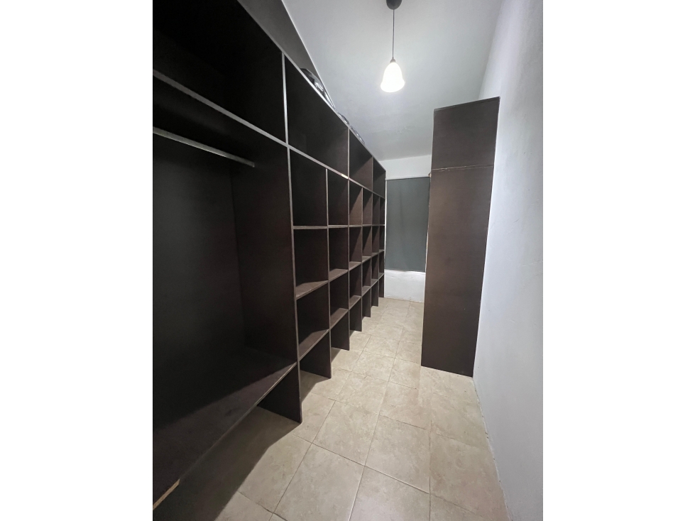 VENTA CASA MENDIOLAZA 4 DORMITORIOS OPORTUNIDAD - 2