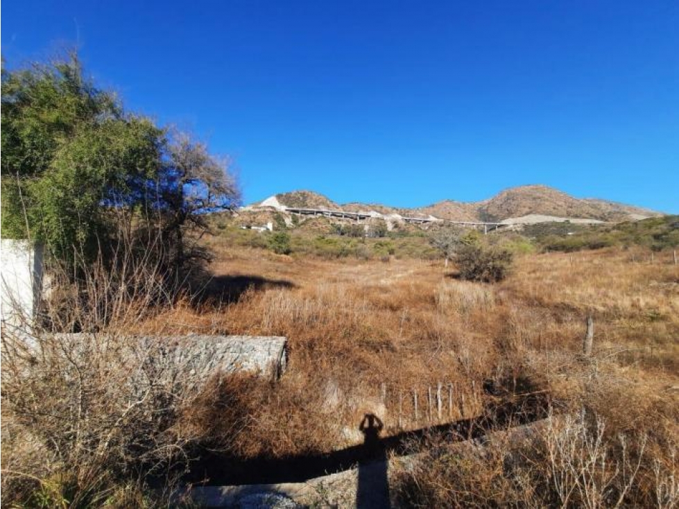 VENTA LOTE AMPLIO LAS JARILLAS SAN ANTONIO CARLOS PAZ apto desarrollo - 2