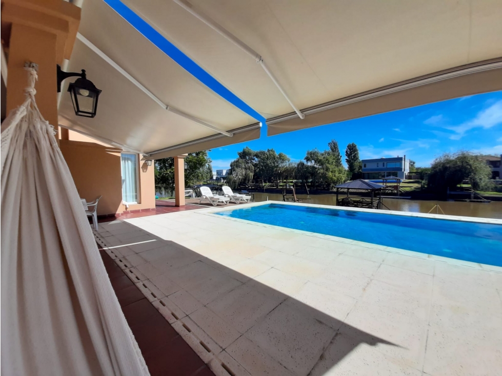 VENTA CASA SAN MARCO TIGRE FRENTE AL RIO MUELLE GALERIA PISCINA — foto 2