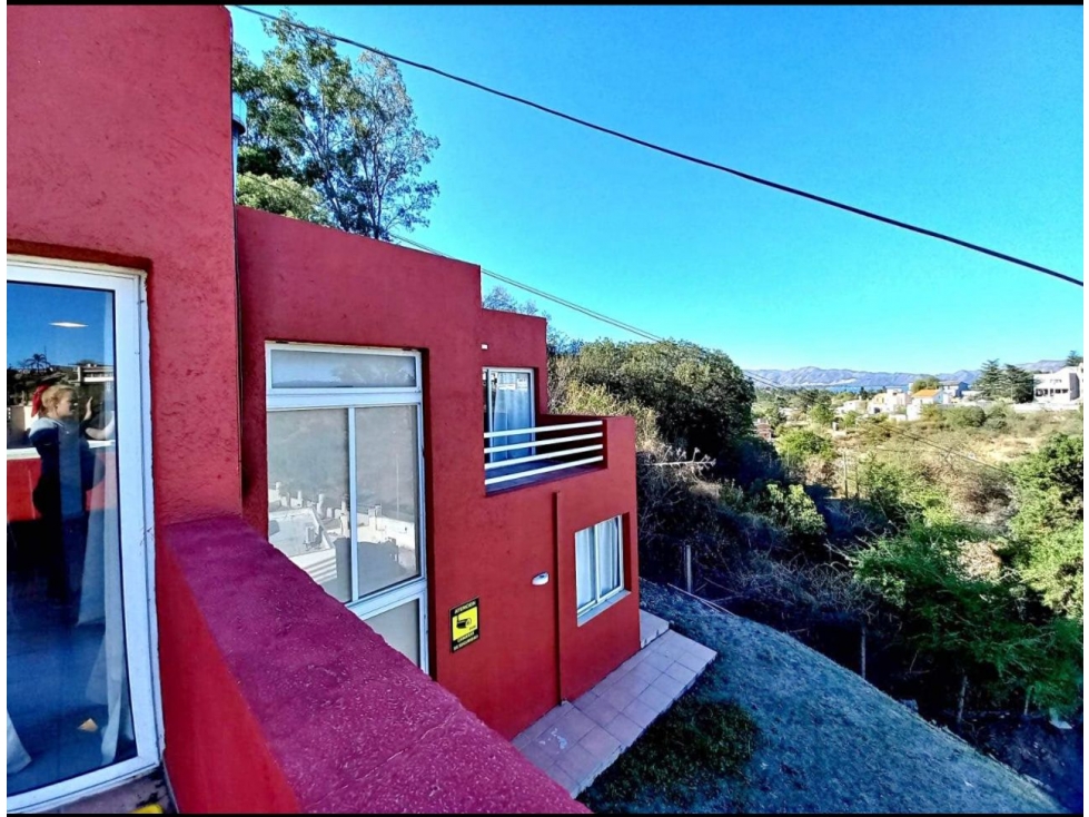 CASA CON VISTA EN ALQUILER PERMANENTE EN BA. PRIV COMPLEJO BARRACAS - 1