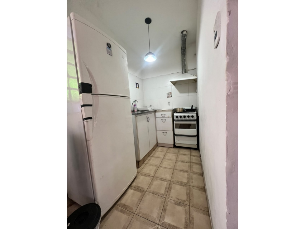 DEPARTAMENTO 3 AMBIENTES C/PATIO EN CORDOBA CAPITAL IDEAL RENTA - 4