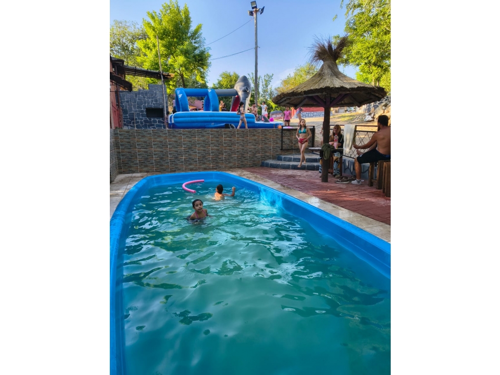 ALQUILER COMERCIAL COMPLEJO BALNEARIO EN PLAYAS DE ORO - 3