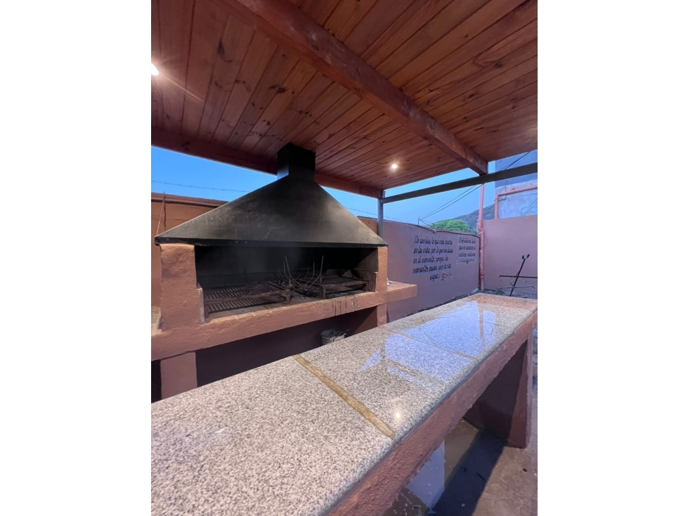 ALQUILER COMERCIAL COMPLEJO BALNEARIO EN PLAYAS DE ORO - 4