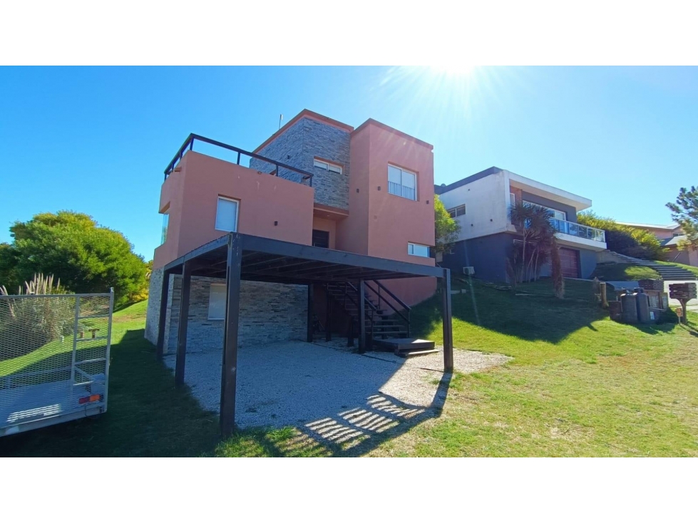 CASA EN VENTA 4 DORM 4 BAÑOS COSTA ESMERALDA SENDEROS 2 LOTE 3 — foto 2