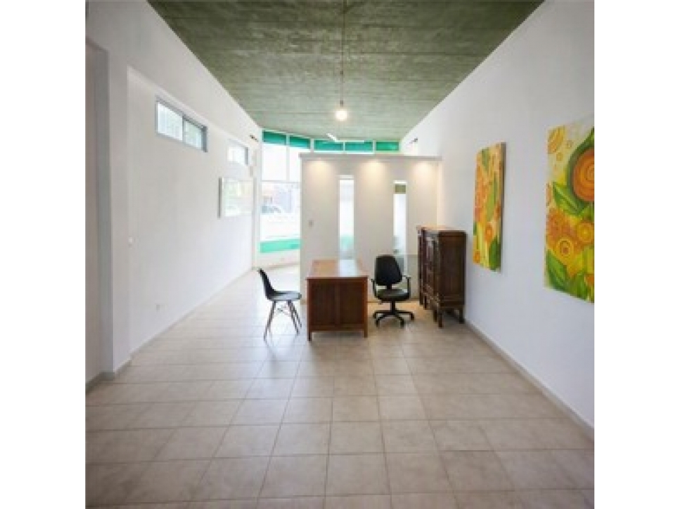 LOCAL EN VENTA VALERIA DEL MAR SOBRE AV PRINCIPAL TOMAS ESPORA - 2