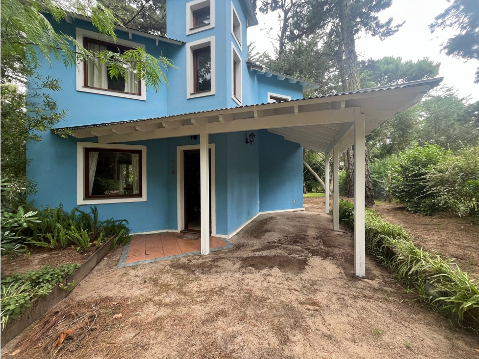 VALERIA DEL MAR BOSQUE, ORIGINAL CASA DE DISEÑO EN DOS PLANTAS — foto 3