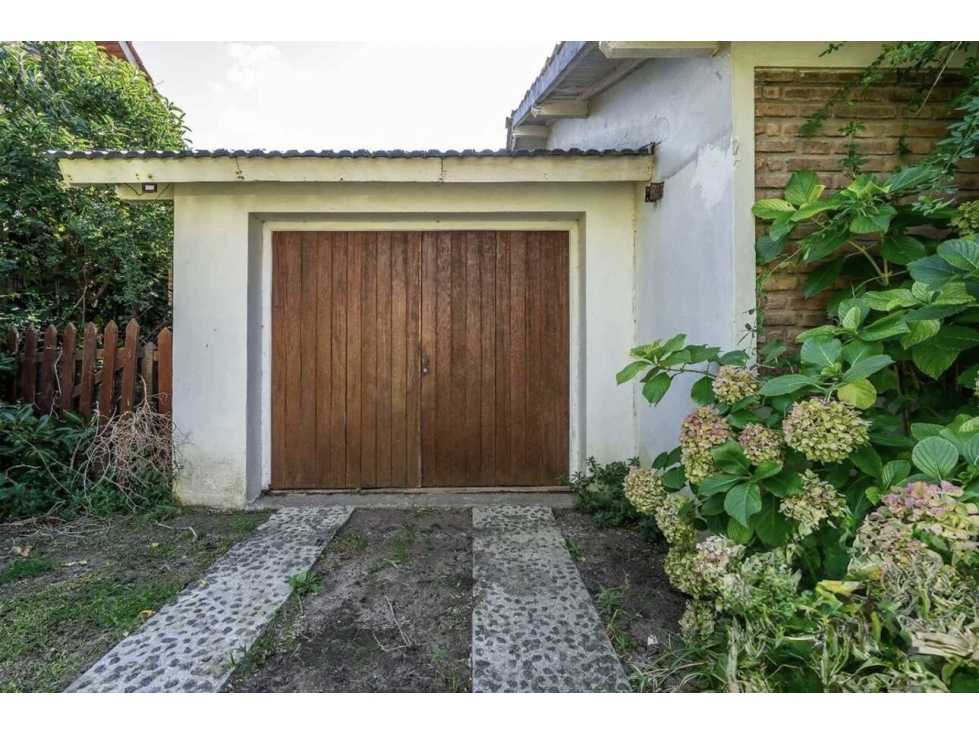 CASA EN VENTA PINAMAR 3 DORM A 70 MTS DE LA PLAYA..! — foto 2