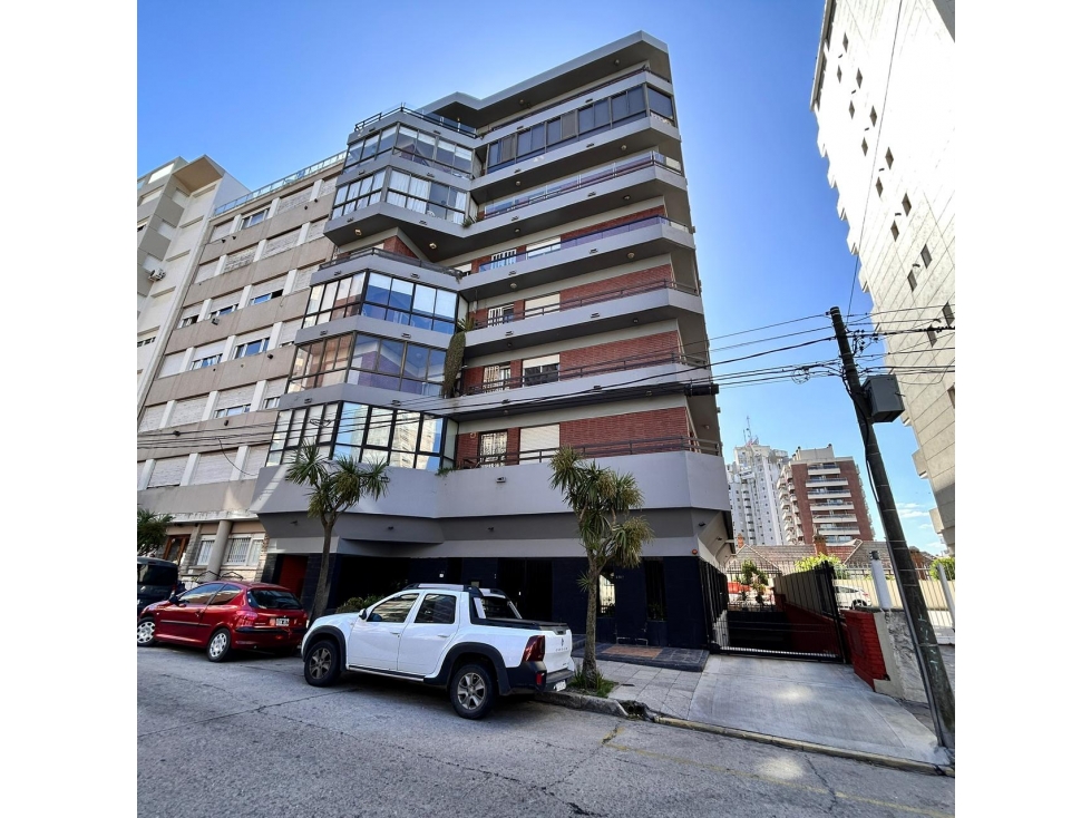 Departamento 4 amb. Zona Varese