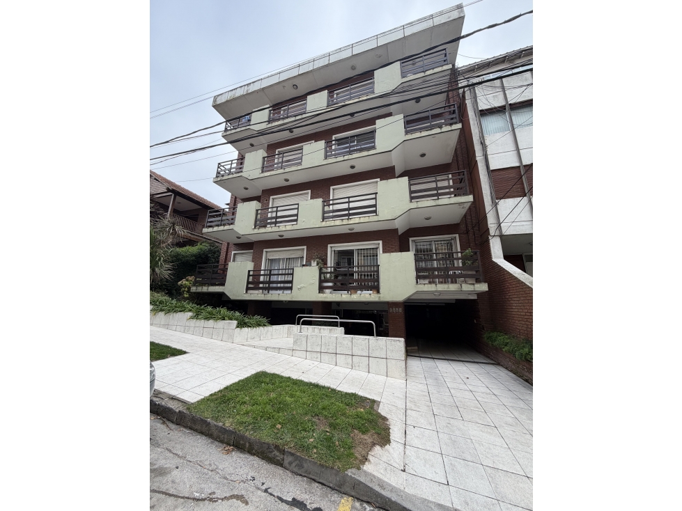 Departamento 3 amb. Zona Varese