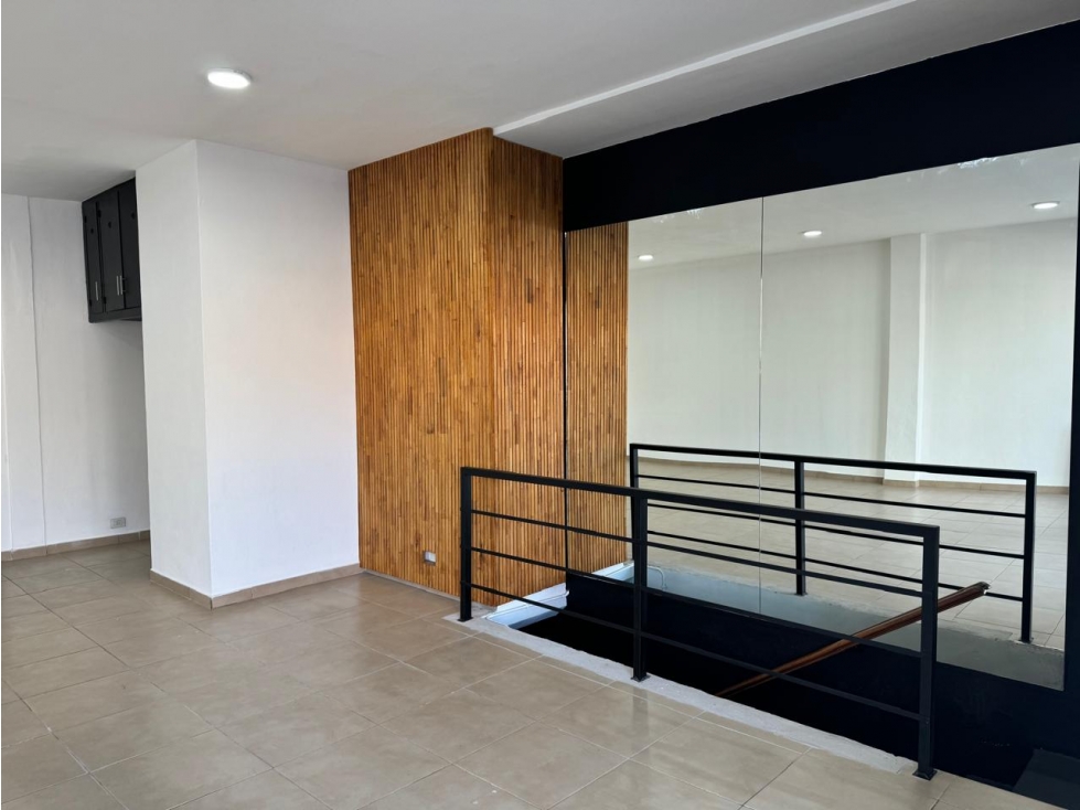 Local Comercial. Zona Macrocentro - 3