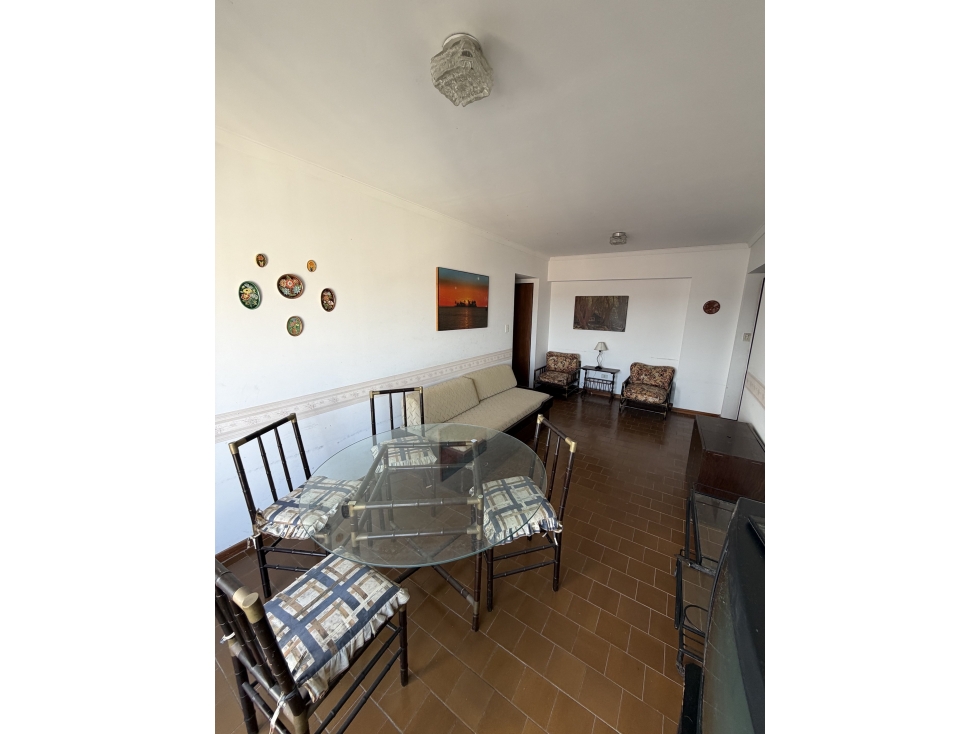 VENTA. Departamento 2 amb. Zona Varese — foto 4
