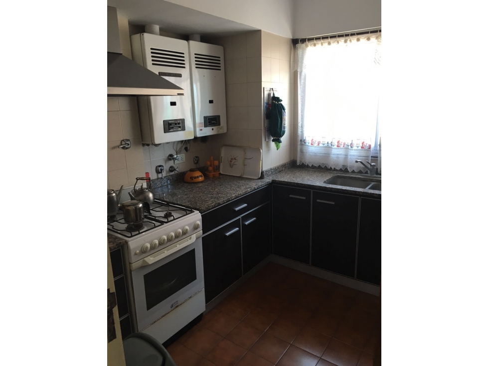 Departamento de 3 amb con cochera. Zona Varese - 6