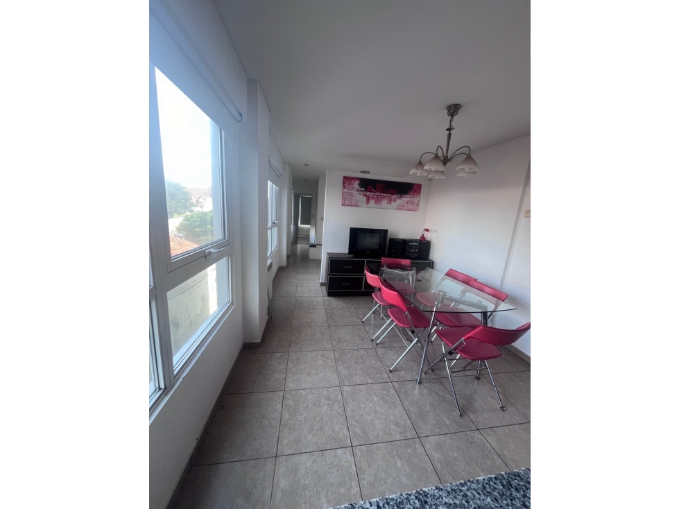 Departamento 2 amb. Zona Varese