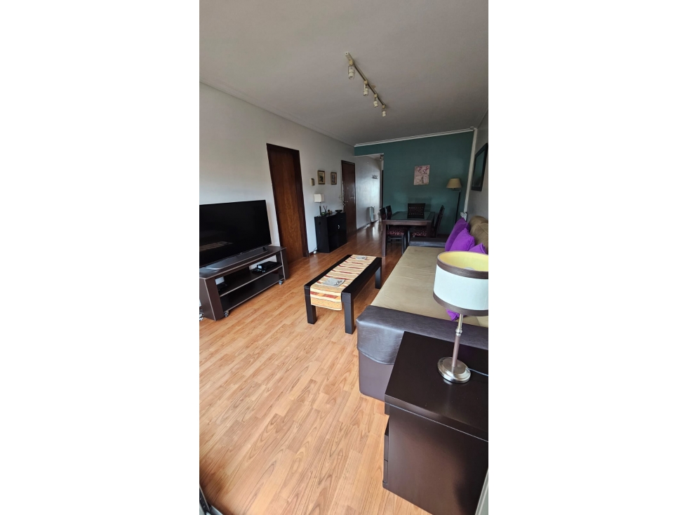 Departamento de 2 amb con cochera y baulera. Zona Varese — foto 5
