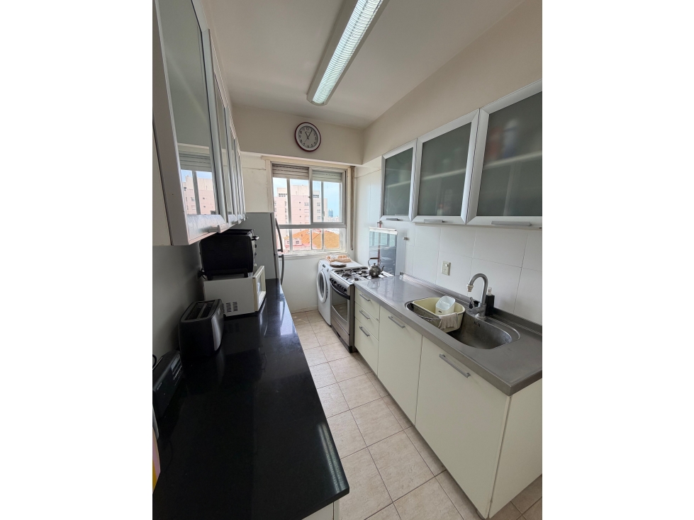 Departamento 4 Amb con Dep, Cochera y Baulera. Zona Torreón — foto 4
