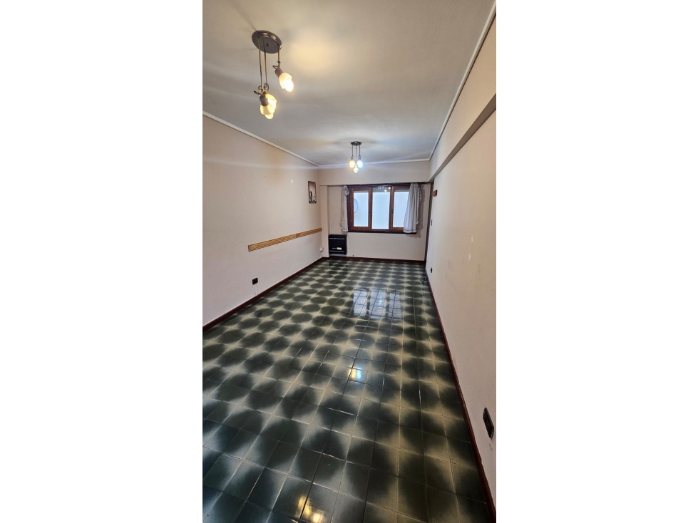 Departamento 1 amb. Zona La Perla - 4