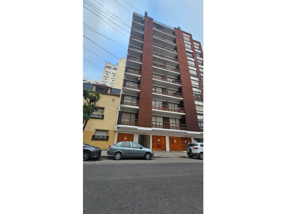 Departamento 1 amb. Zona La Perla - 1