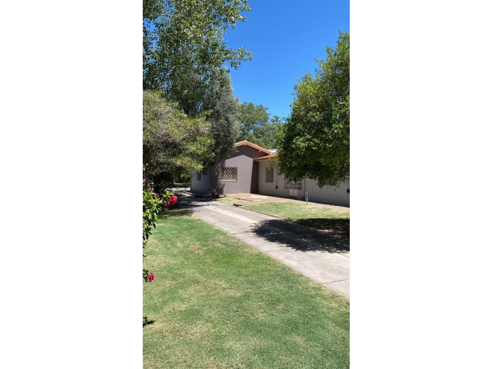 VENTA CASA SOBRE LOTE 1475 m2 EN SAN RAFAEL EXCELENTE ENTORNO - 2