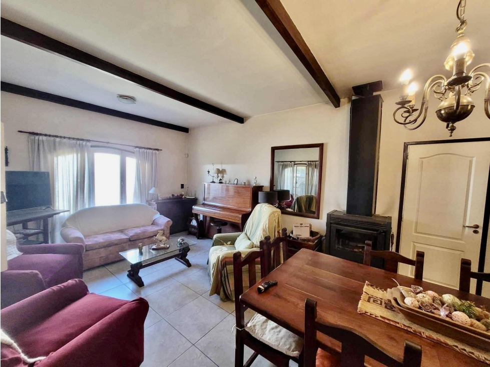 VENTA CASA EN MAR CHIQUITA SOBRE LOTE DE 720 m2 - 4