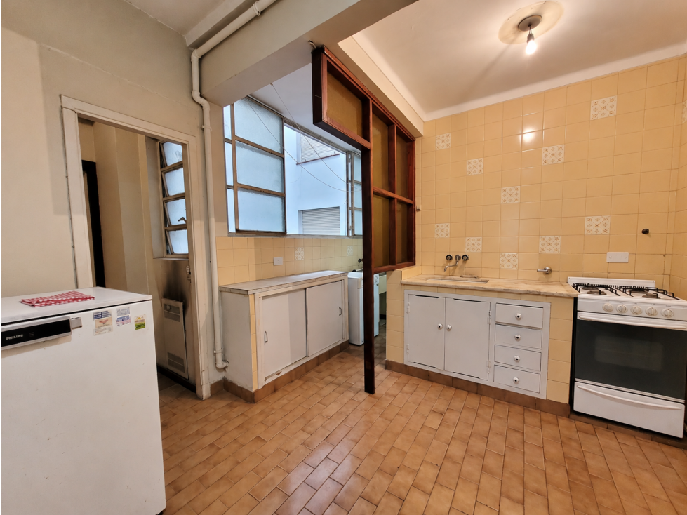 ALQUILER DEPARTAMENTO 3 AMBIENTES CON DEPENDENCIA ZONA CENTRO - 4