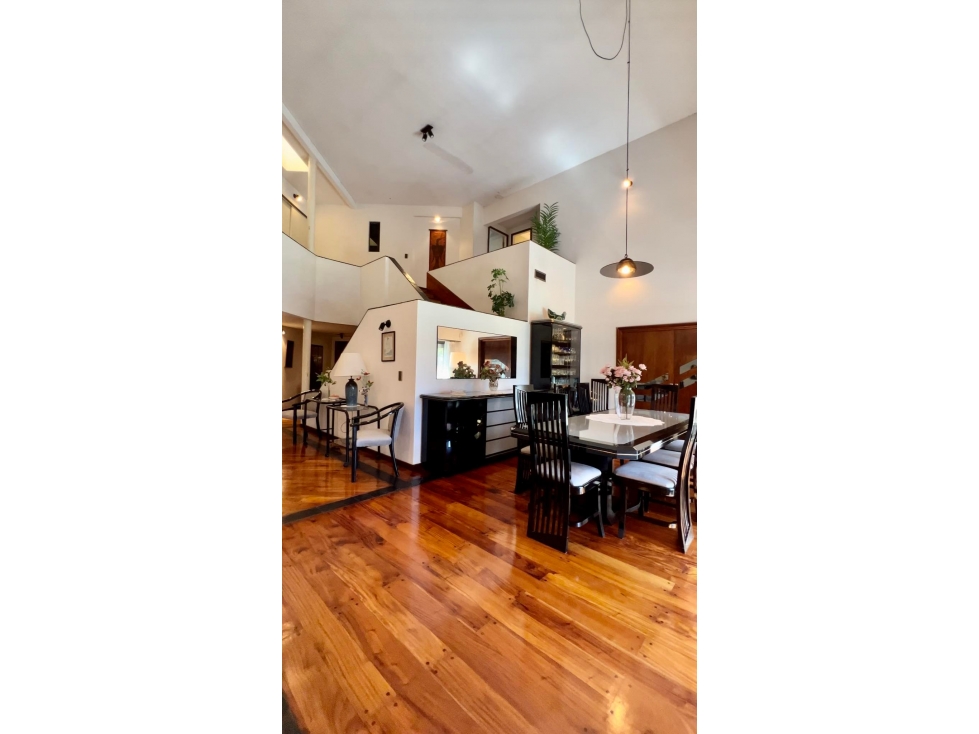 VENTA RESIDENCIA CON PISCINA ESTUDIO DE GRABACIÓN BARRIO LOS TRONCOS — foto 6
