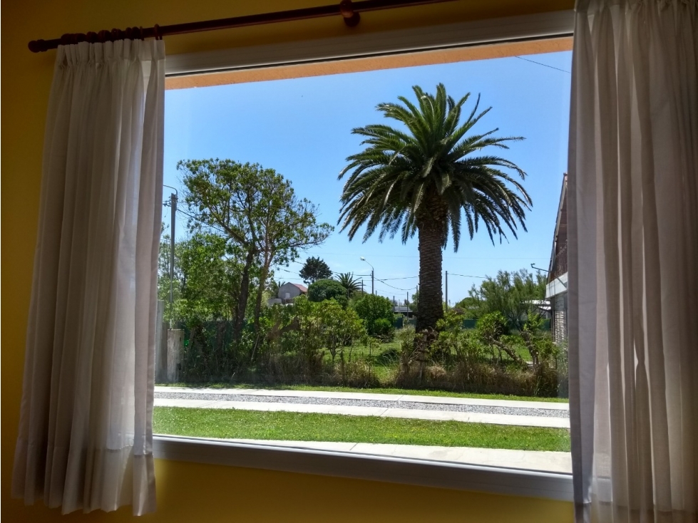 VENTA DE CASA DE TRES AMBIENTES EN MAR CHIQUITA - 5