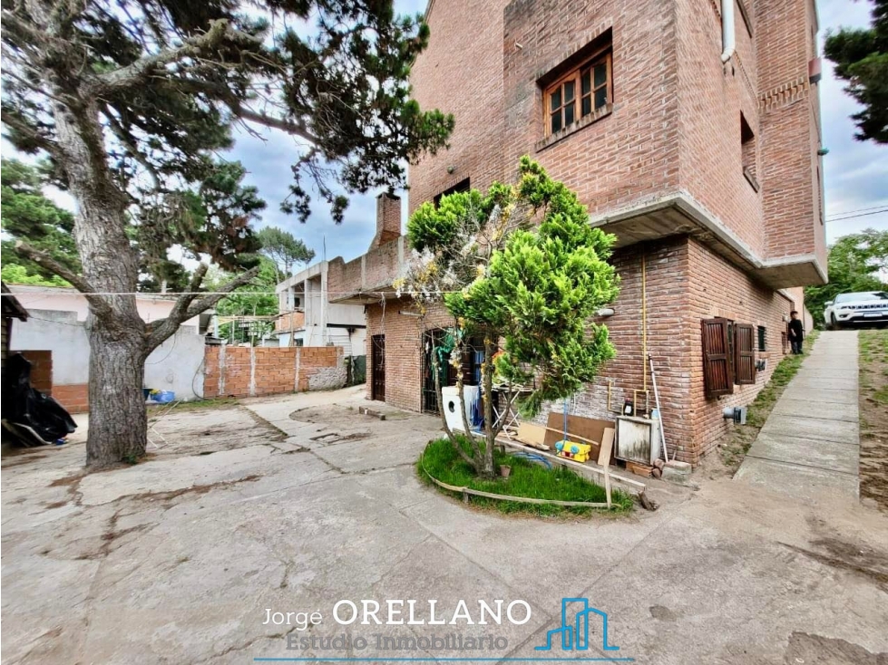 VENTA EN BLOCK CASA Y 3 DTOS SOBRE LOTE 450m2 EN VILLA GESELL — foto 4