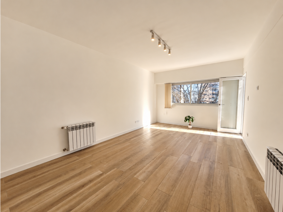 VENTA DEPARTAMENTO 3 AMBIENTES CON BALCÓN SALIENTE COCHERA PLAZA MITRE — foto 3
