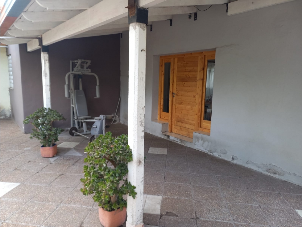 VENTA CASA SOBRE LOTE 1475 m2 EN SAN RAFAEL EXCELENTE ENTORNO - 3