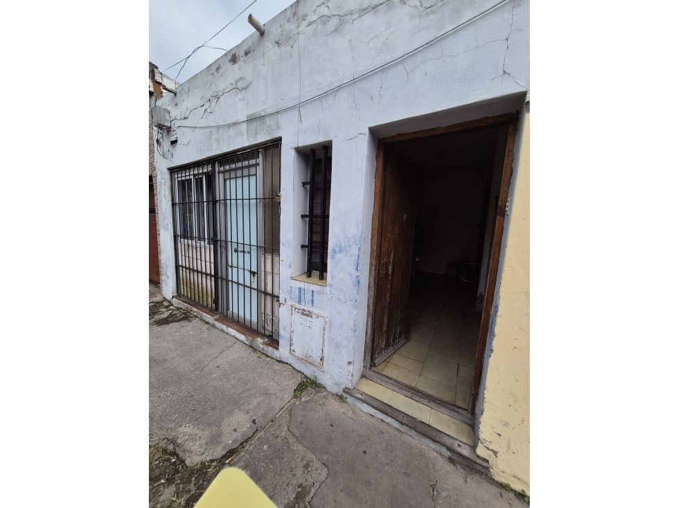 VENTA DE LOCALES COMERCIALES Y DEPARTAMENTOS EN BLOCK - 4